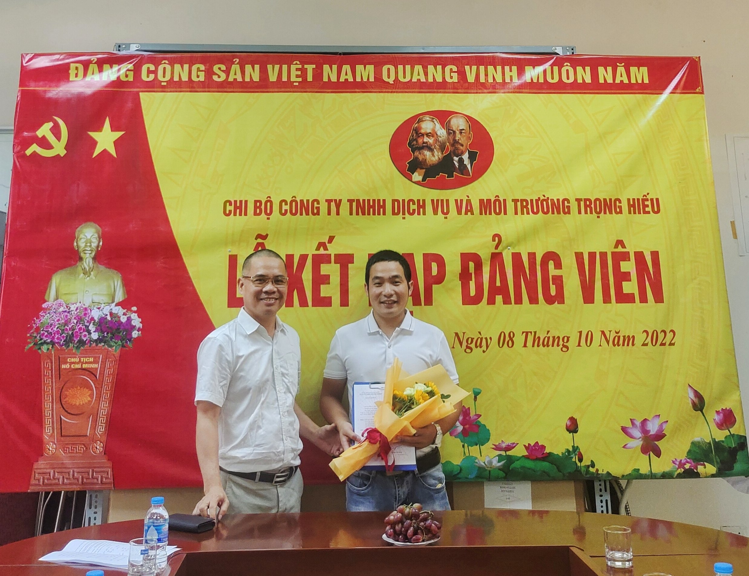 Công tác đảng