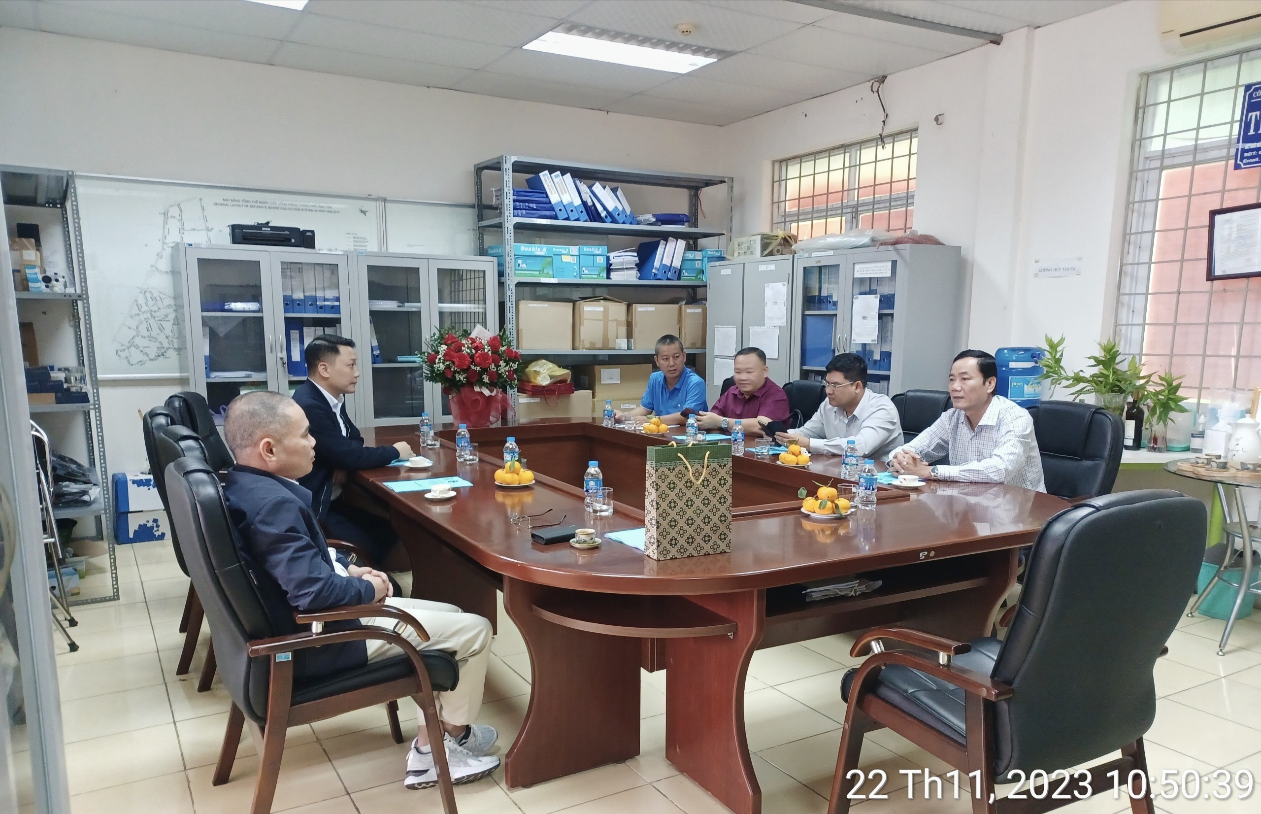 Đoàn lãnh đạo thành phố Phan Rang - Ninh Thuận đến thăm và làm việc tại nhà máy xử lý nước thải thành phố Vĩnh Yên sáng ngày 22/11/2023